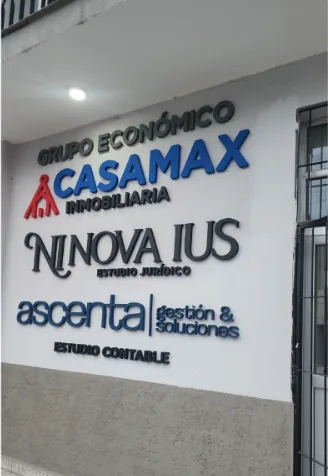 Ingreso del edificio de San Luis 2105, Salta